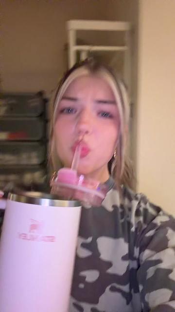 @Fibii