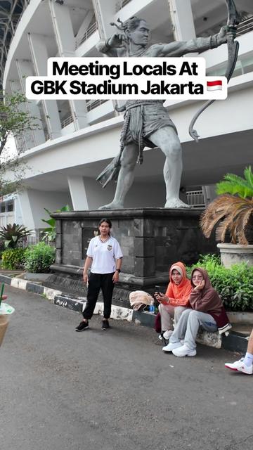 @Beth & Denz | Adventure Travel