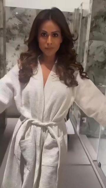 @nia Sharma
