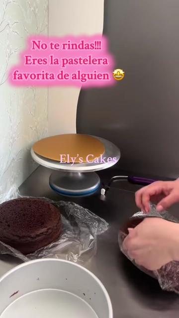 @elyscakes23