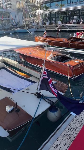 @MRSUPERYACHTS | Matthijs Rhee