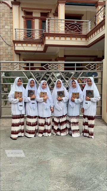 @mediaalmubarok.real_
