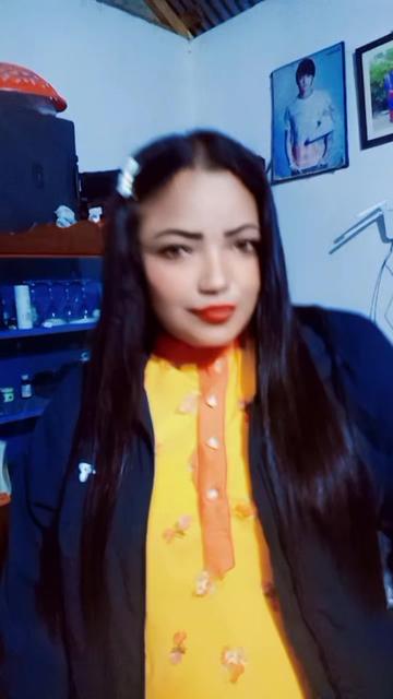 @AmritaGL025❤️🎻🍓🪴♥️🧡