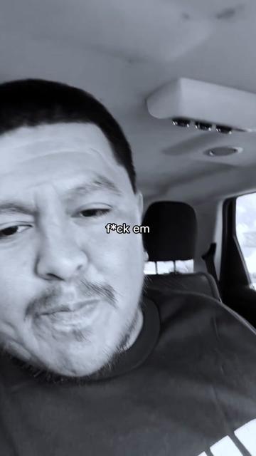 @Narrenboi