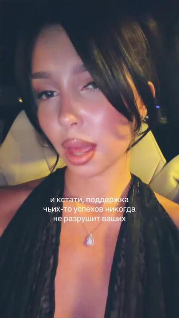 @alinareymo