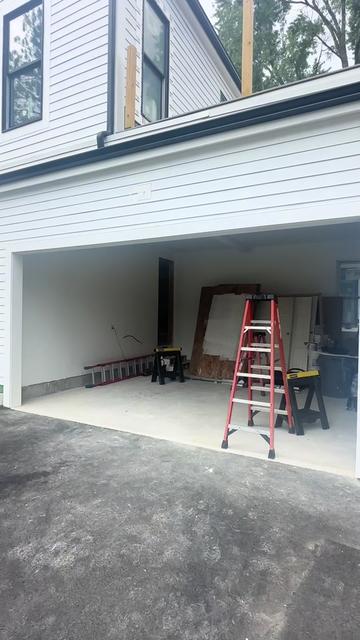 @Bella Overhead Doors LLC