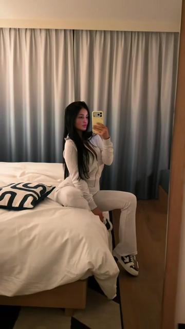 @Iv