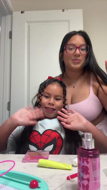 @Daneisha Vega