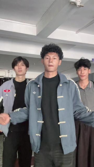 @Ko Sai (ReeNo)