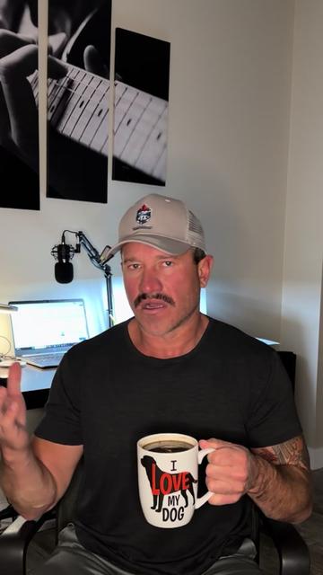 @hoganandcomedia