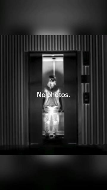 @𐕣