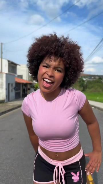 @Maria Paula