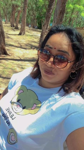 @Brinda_😗