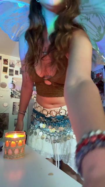 @lindsey ⋆˚꩜｡