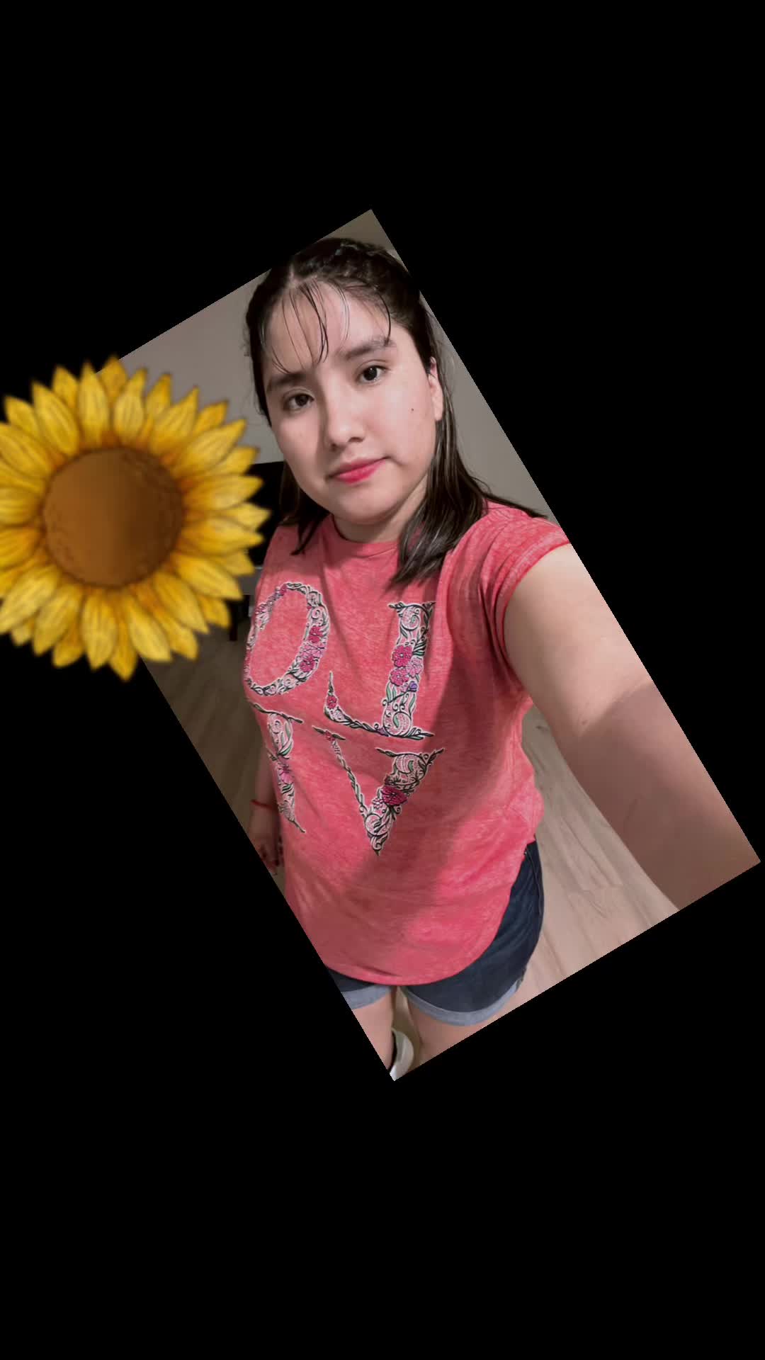 @ℒ𝑒𝒾𝓈𝒸 •••