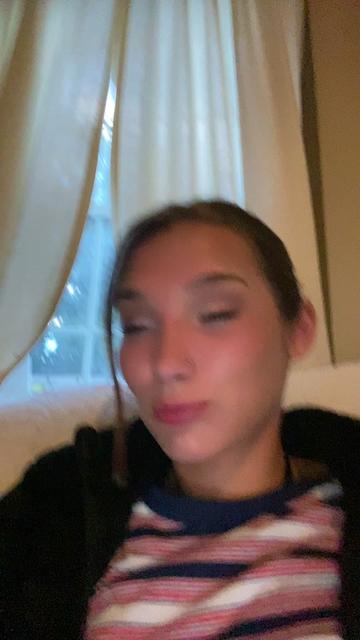 @Nadia zugg