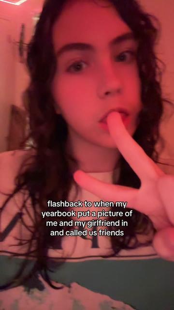 @Annika🎀