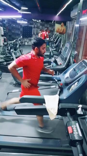 @തിരാപ്രക്കാരൻ