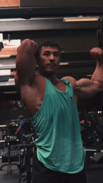 @Ali Khan IFBB PRO