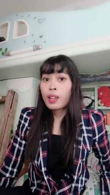 @Emi_mungil_bawel_pati