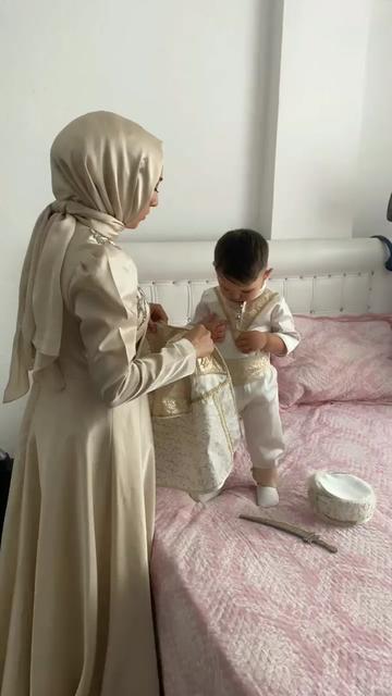 @Ebru Uzun