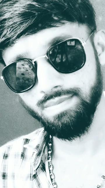 @❤Mr.ßhãvëşh ʌhIʀ❤