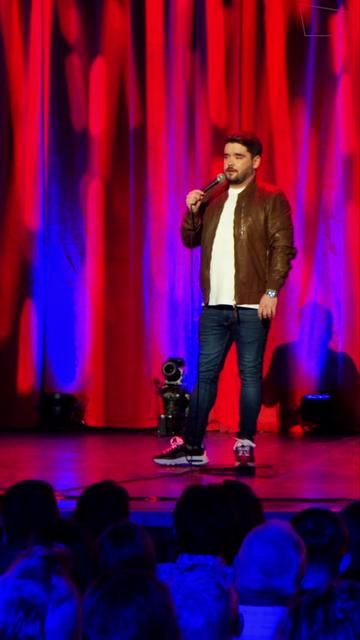 @adamrowecomedian