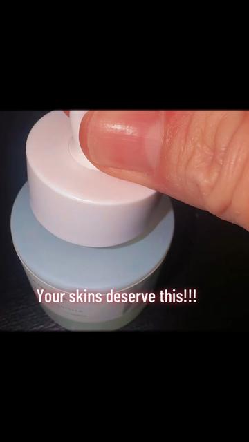 @heyitscrystaltoo