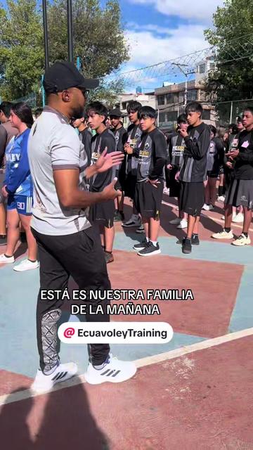 @ECUAVOLEY EL PROFE LUIS