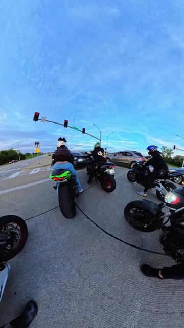 @ZX10R_girlkc