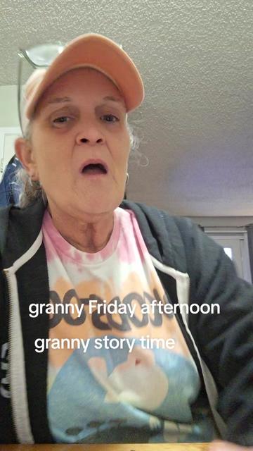 @granny at kitchen table 🎼🎵❌️