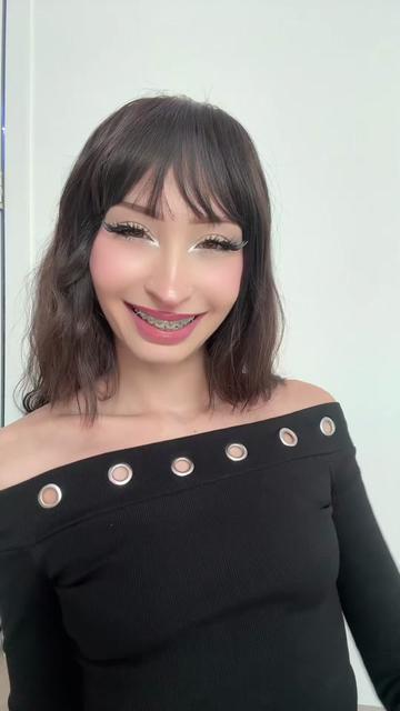 @Foxxi