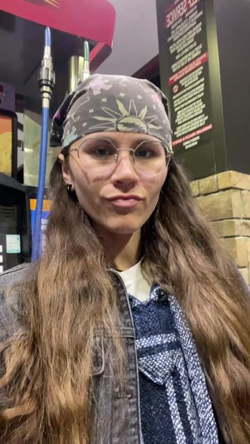@ca⛓️en