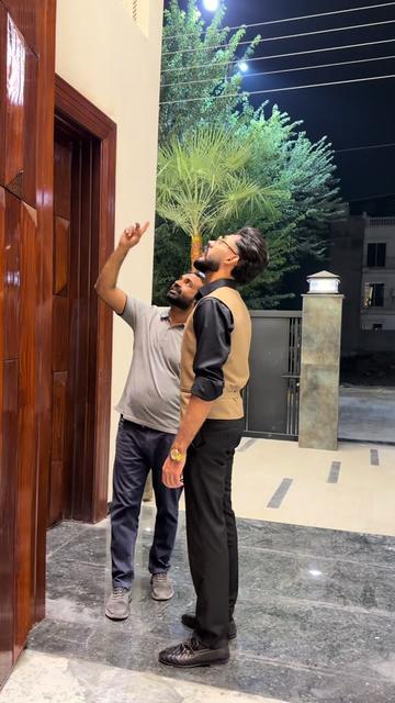 @( GRAND LIVING ) CONSTRUCTION