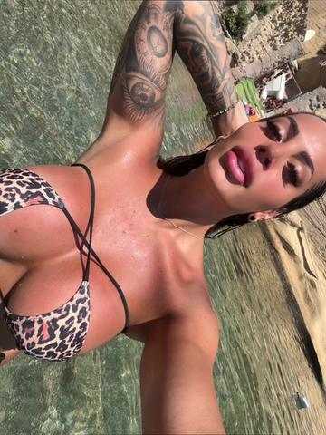 @Jenniferrubino
