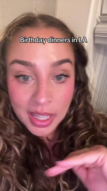 @zoefromtheinternet