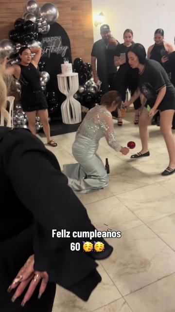 @Lili Alvarez