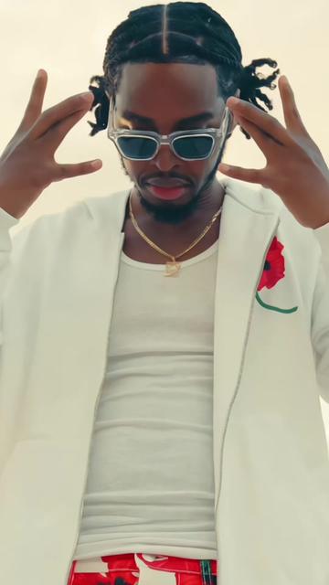 @𝐐𝐮𝐨𝐭𝐞𝐬𝐯𝐢𝐛𝐞🦅