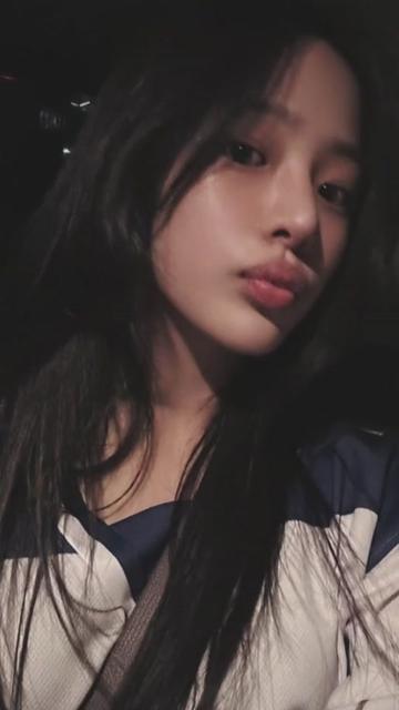 @😚