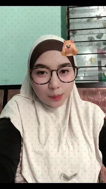 @Adeanie