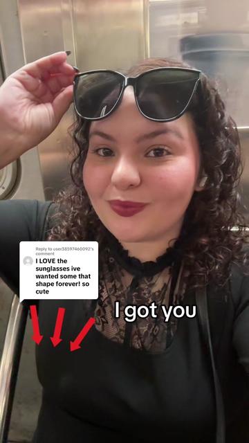 @Magical Hijinx (Demi)