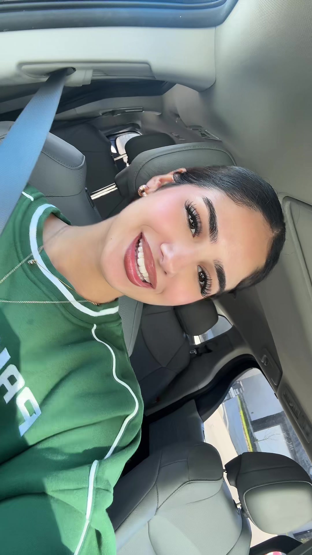 @Ishdagrape
