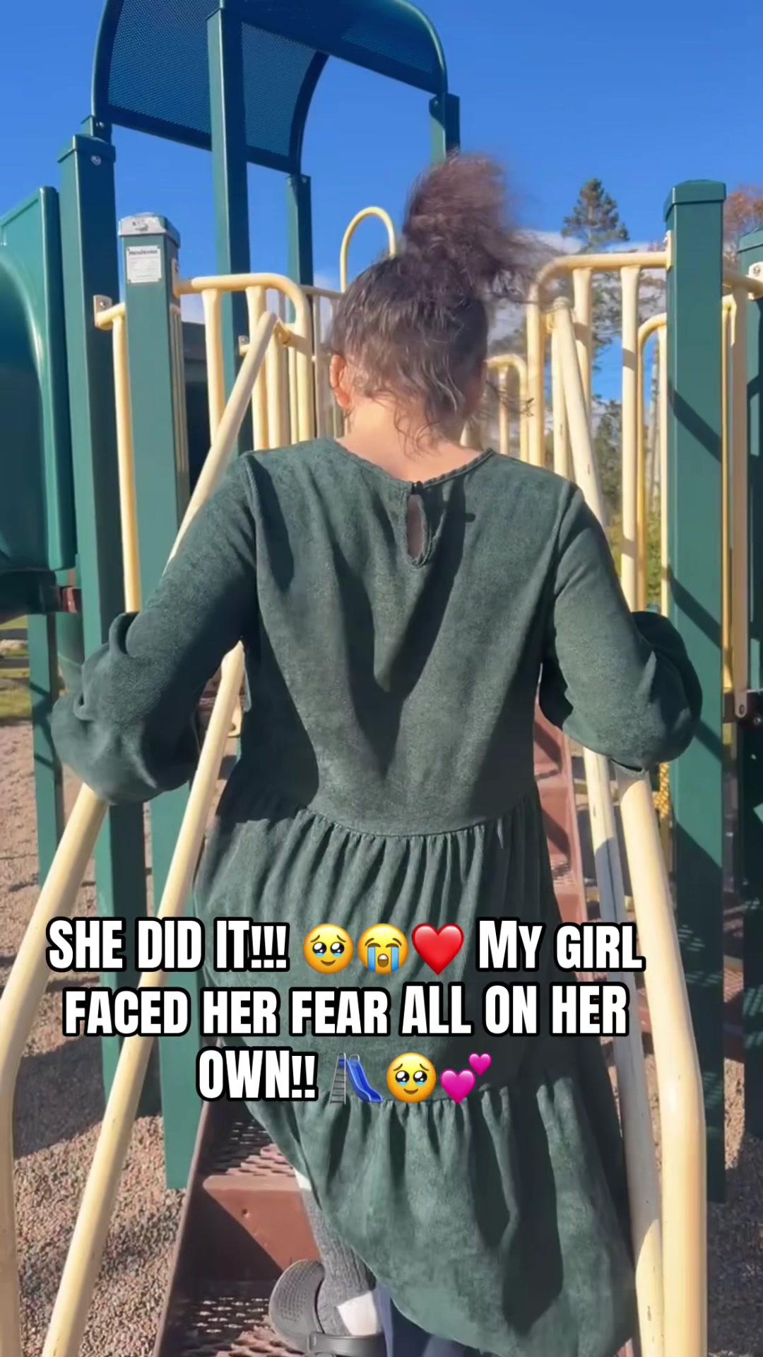 @Hotmomvibes