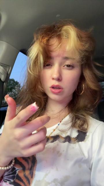 @standandtalkwithlyn