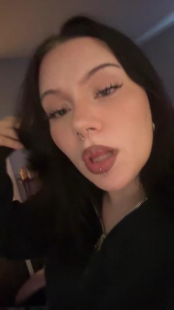 @isabella