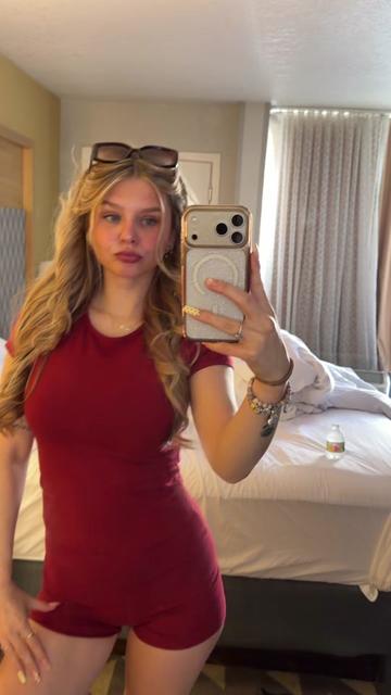 @emily💋ྀིྀི
