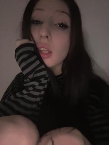 @Саш🐈&zwj;⬛