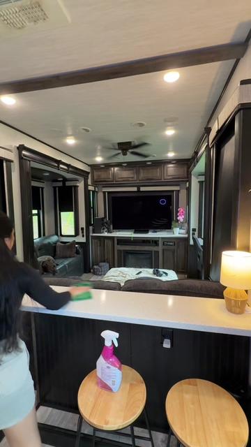 @Kate | RV Life