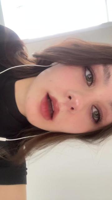 @лизя