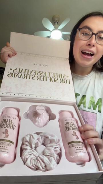 @Hannah🎀✨